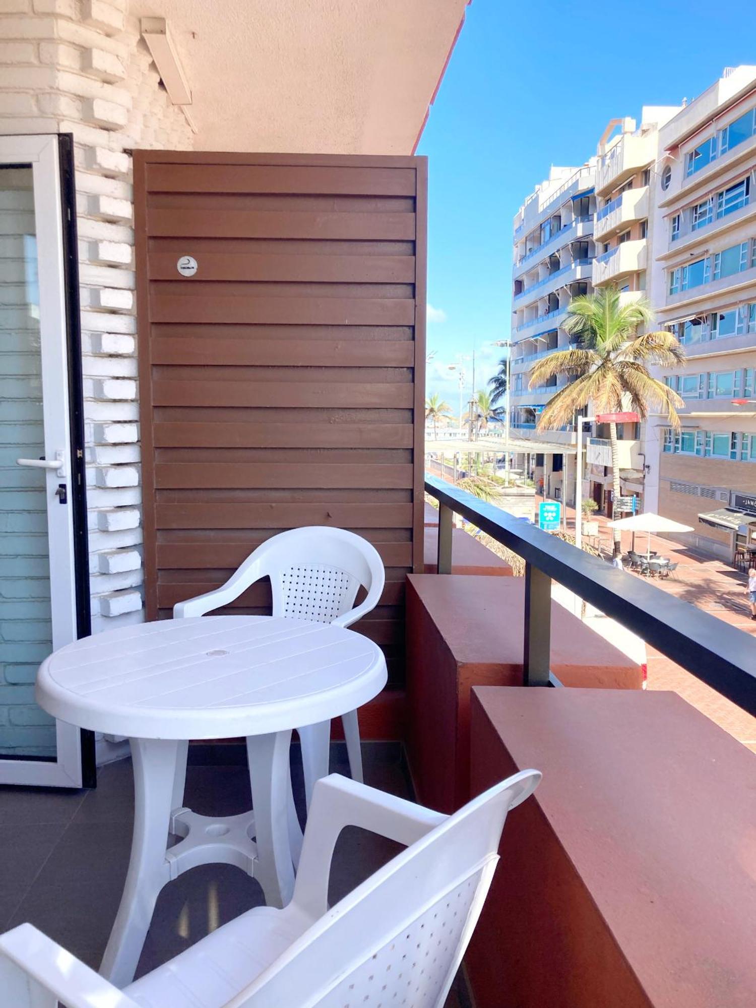 Sagasta Beachfront Balcony By Canary365 Las Palmas de Gran Canaria Ngoại thất bức ảnh